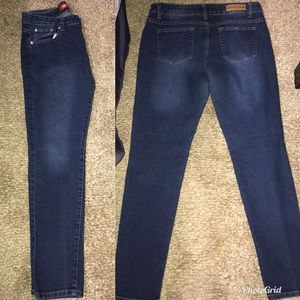 Gogo star skinny jeans .